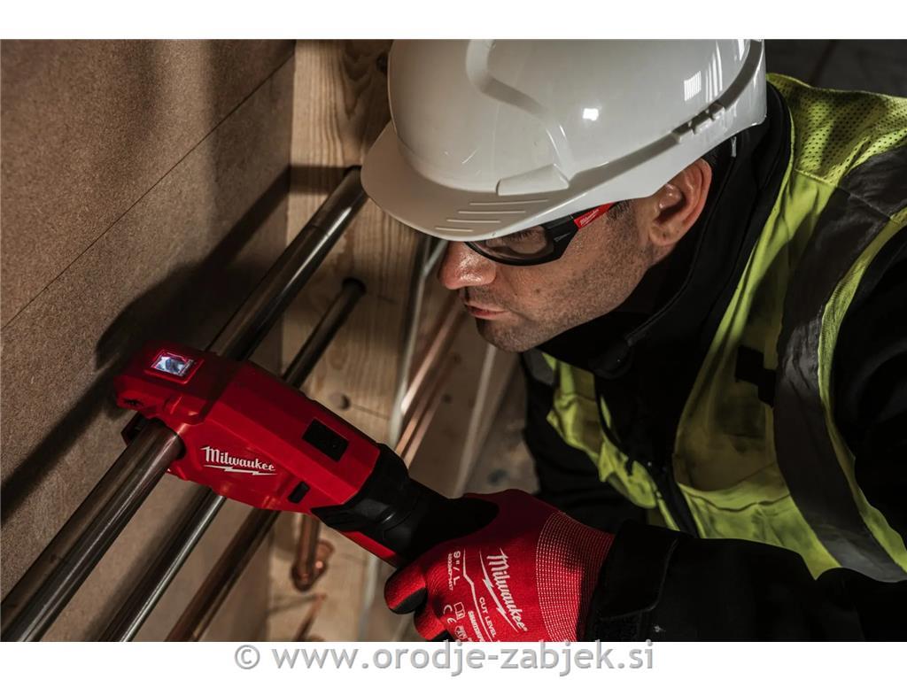 Akumulatorski rezalnik inox in bakrenih cevi M12 PCSS-202C MILWAUKEE
