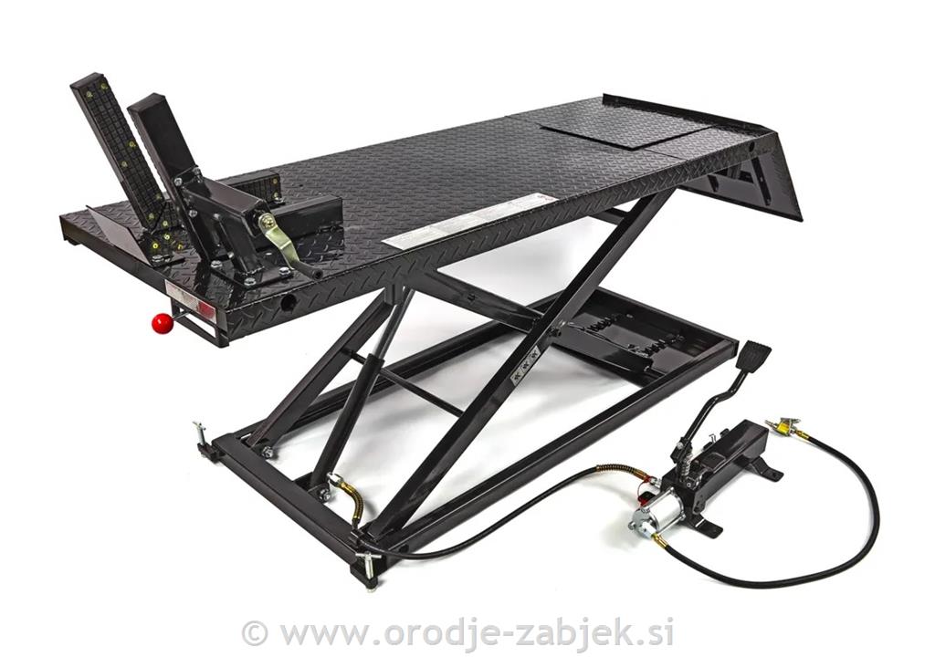 Dvigalo za motor 700kg HB