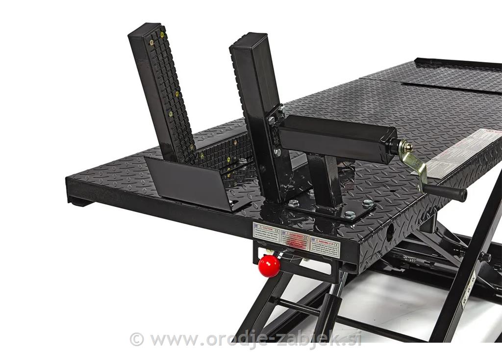 Dvigalo za motor 700kg HB