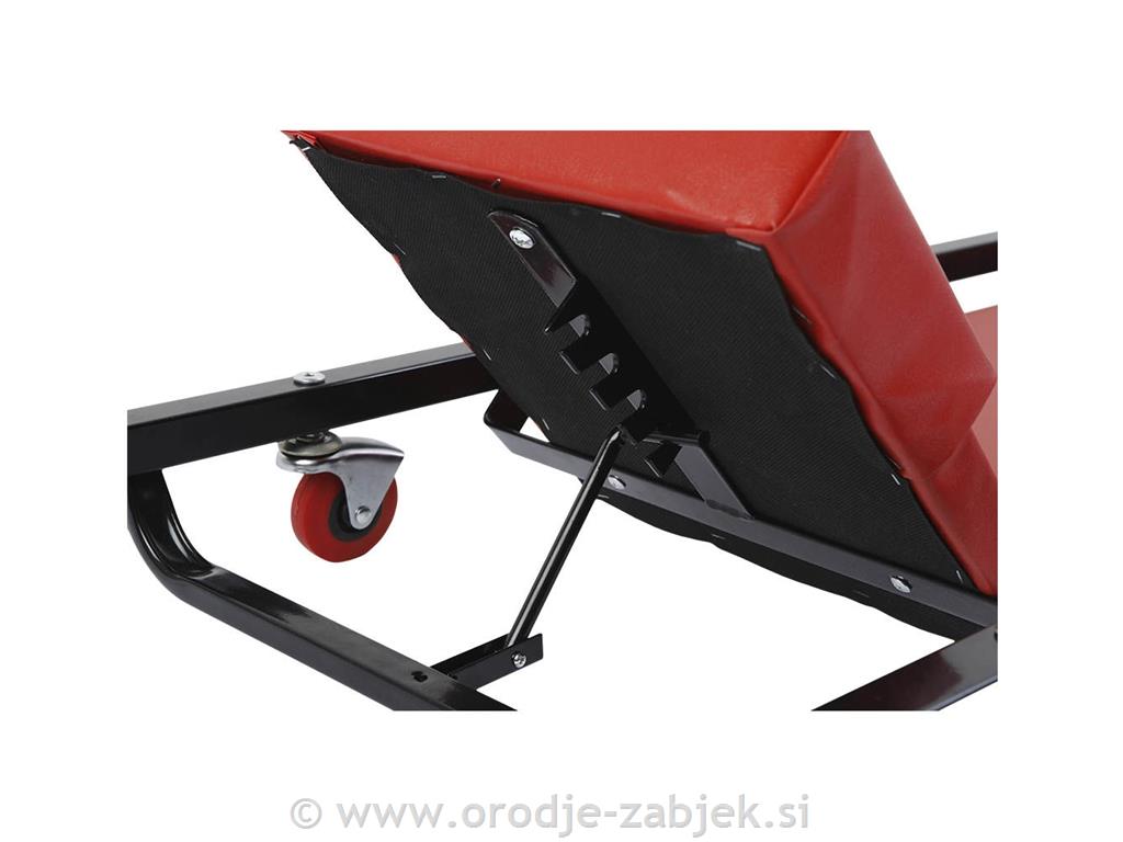 Plastični ležalnik RED LINE
