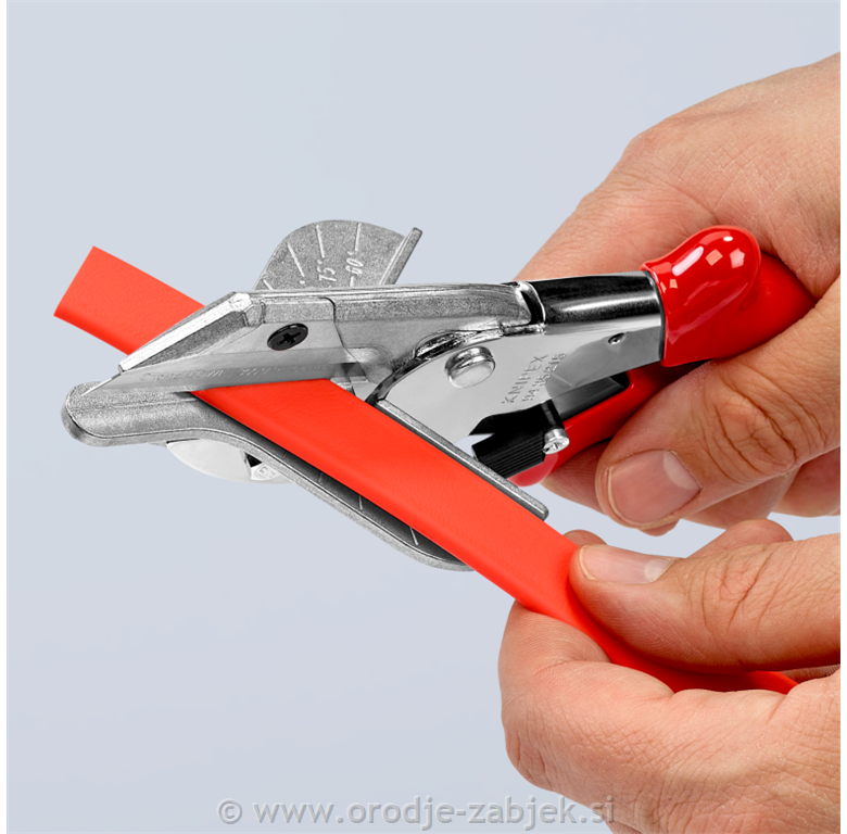Škarje za rezanje 94 35 215 KNIPEX