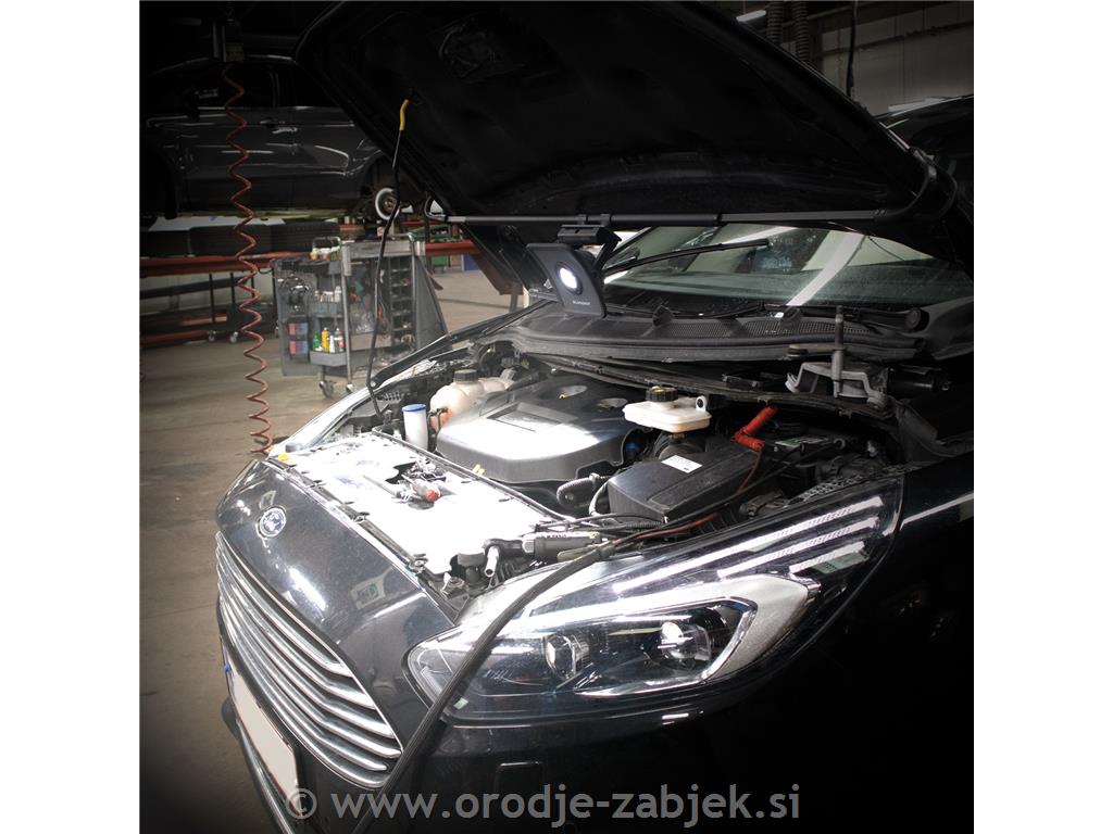 Reflektor z nosilcem NOVA BONNET SCANGRIP